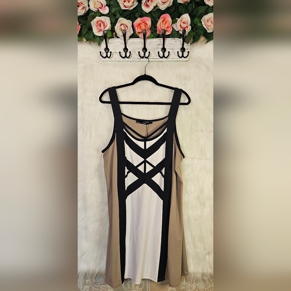 X-Two Classic Black & Tan Sleeveless Dress - Picture 1 of 6